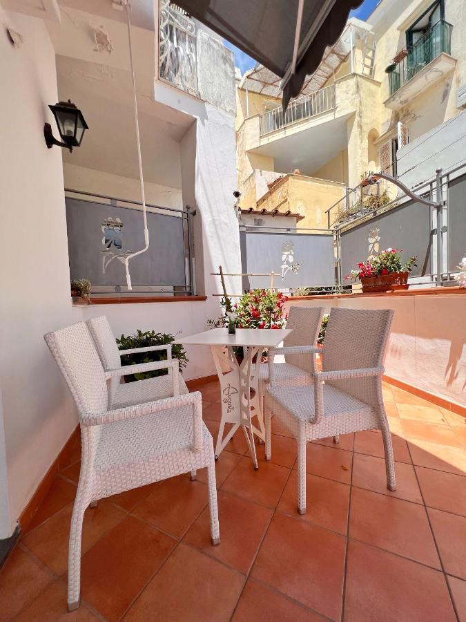 Augusto Capri Apartment المظهر الخارجي الصورة